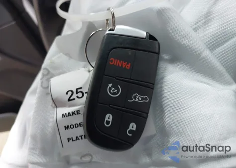 2020 Jeep Grand Cherokee Upland 4X4 from USA, damaged, VIN 1C4RJFAG2LC149290